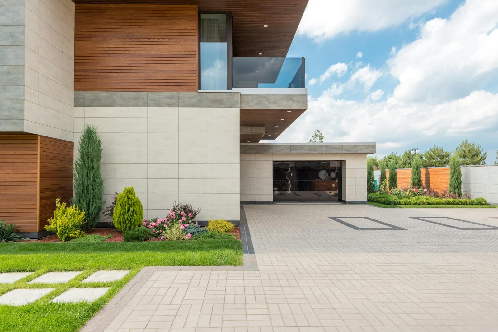 Modern Central Texas home with a freshly installed roof